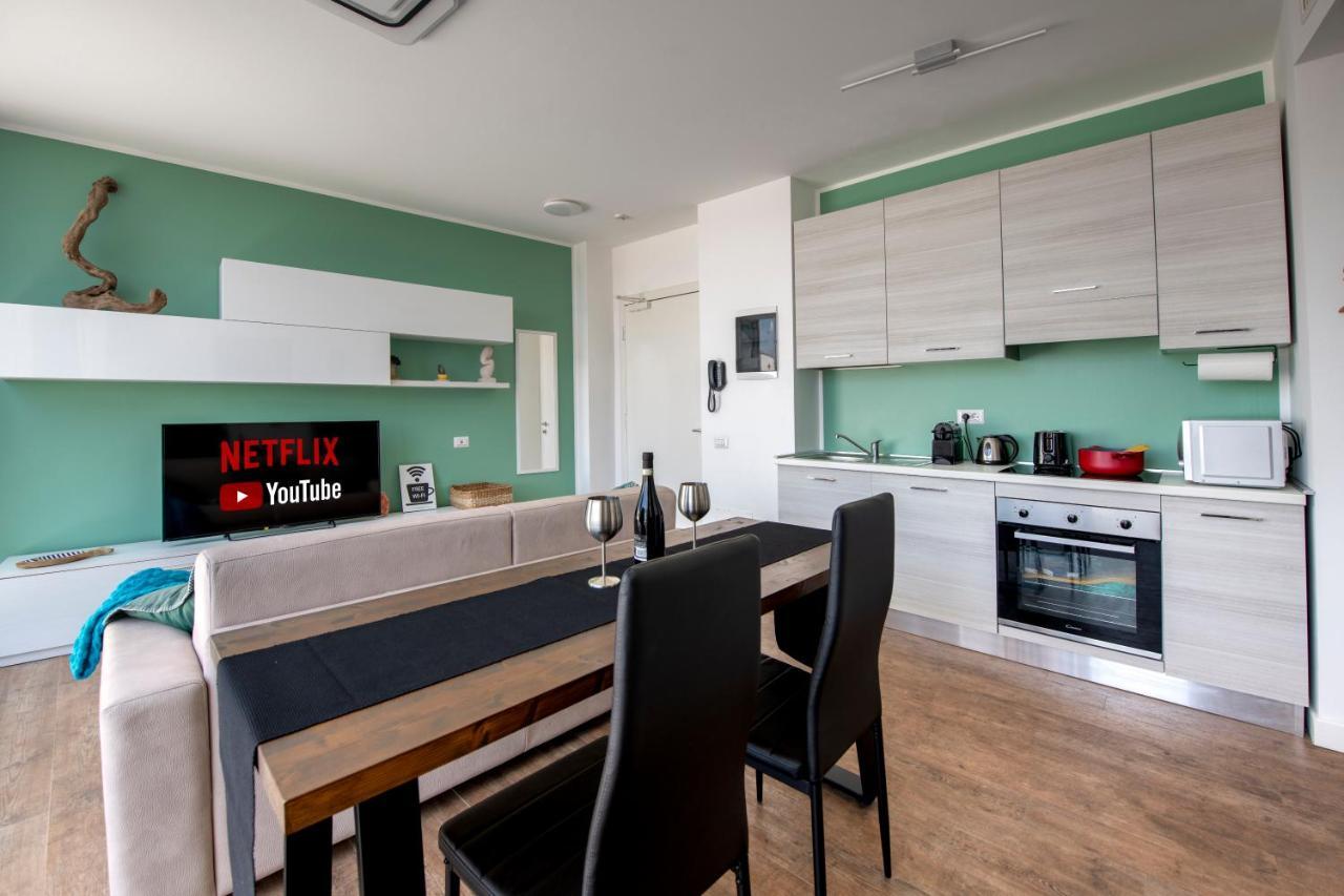 דירות ג'נובה Attico Luxury Con Parcheggio E Terrazza Vista Mozzafiato מראה חיצוני תמונה