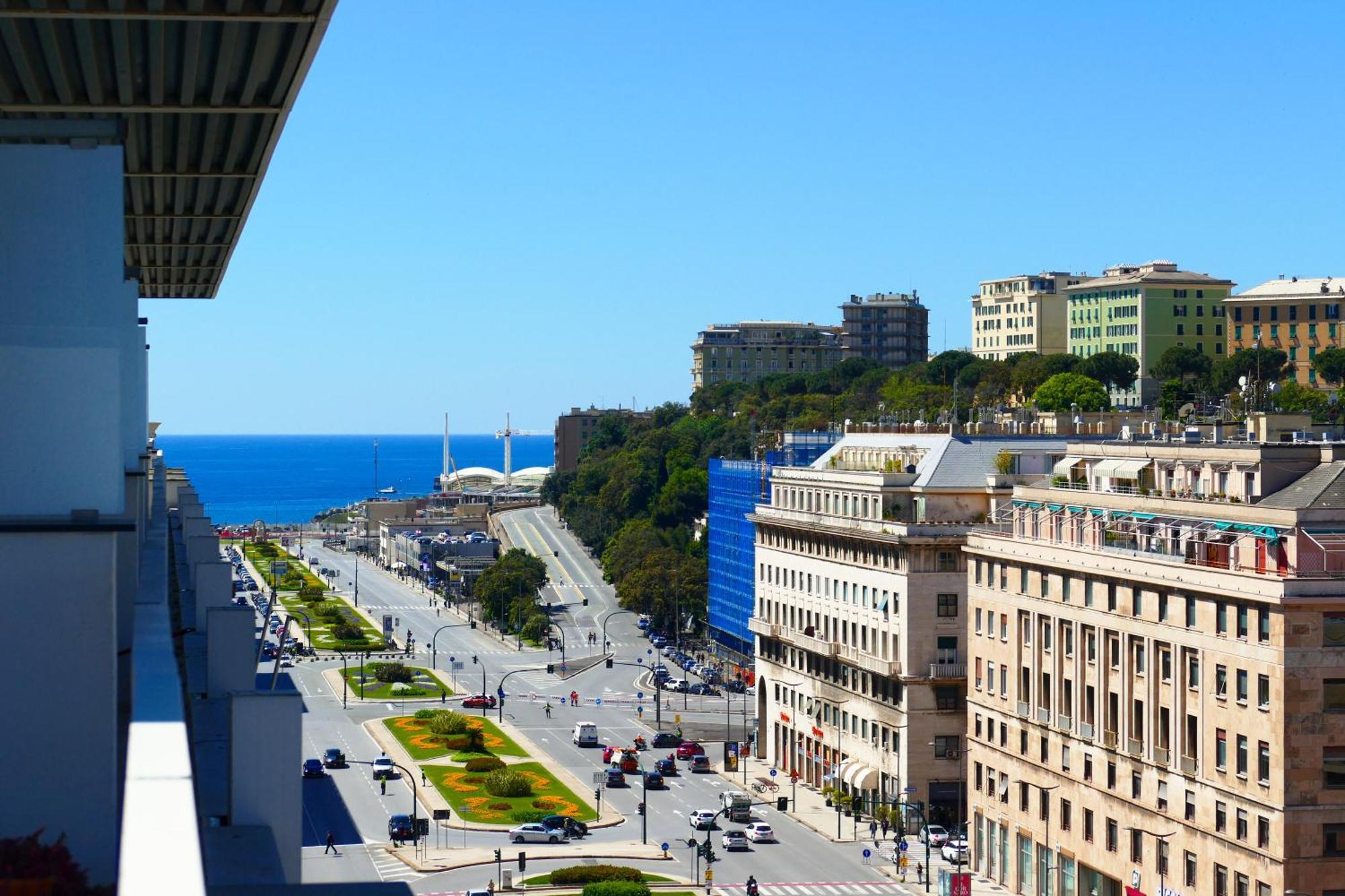 דירות ג'נובה Attico Luxury Con Parcheggio E Terrazza Vista Mozzafiato מראה חיצוני תמונה